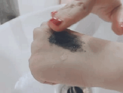 3款防水超好的妆品推荐!端午使劲嬉皮不花妆!13.gif 3款防水超好的妆品推荐!端午使劲嬉皮不花妆!13.gif