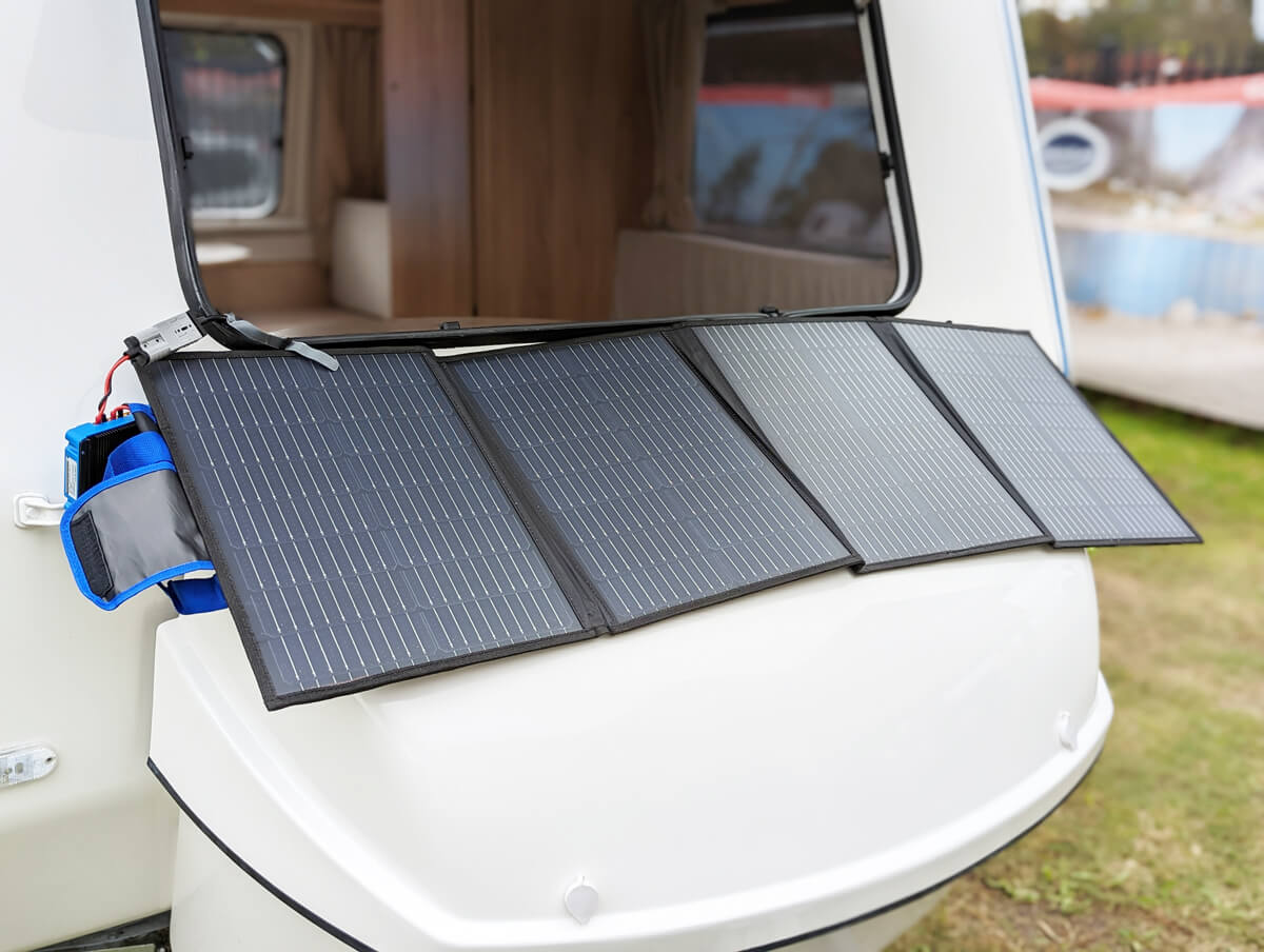 Solar-Panel-on-Storage-Box